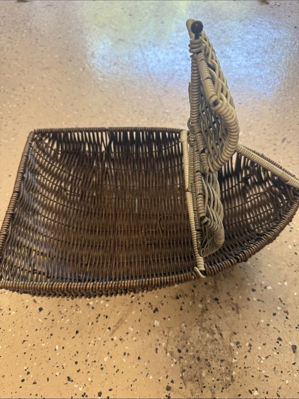 Wicker Fish-Shaped & Boat Basket Set - Gray and Brown